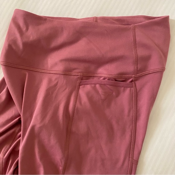 Gymshark Pink High Waist Dreamy 7/8 Leggings with Pockets - Picture 3 of 5
